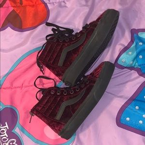 Kids high top velvet vans